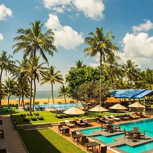 Camelot Beach Hotel Negombo